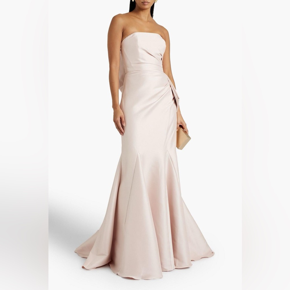 Badgley Mischka Strapless Blush Gown